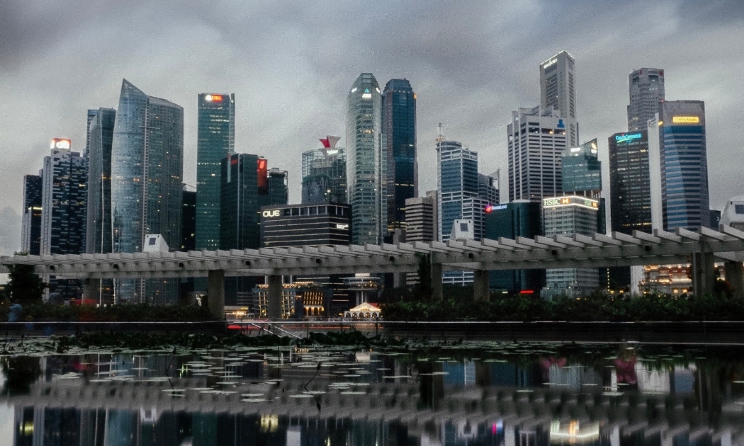 Singapore là một trong những thành phố đang cố gắng hạ nhiệt thị trường địa ốc - Ảnh: Getty Images