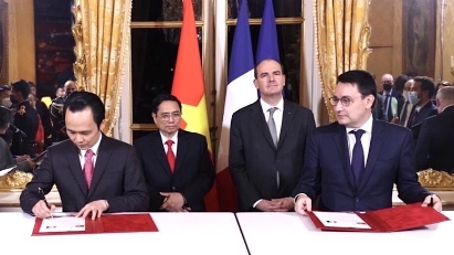 Bamboo Airways signs $2.3bln engine and equipment MoU