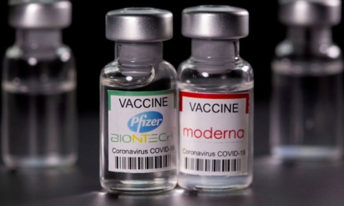 Moderna tự tin sẽ thắng trong cuộc đua vaccine Covid với Pfizer