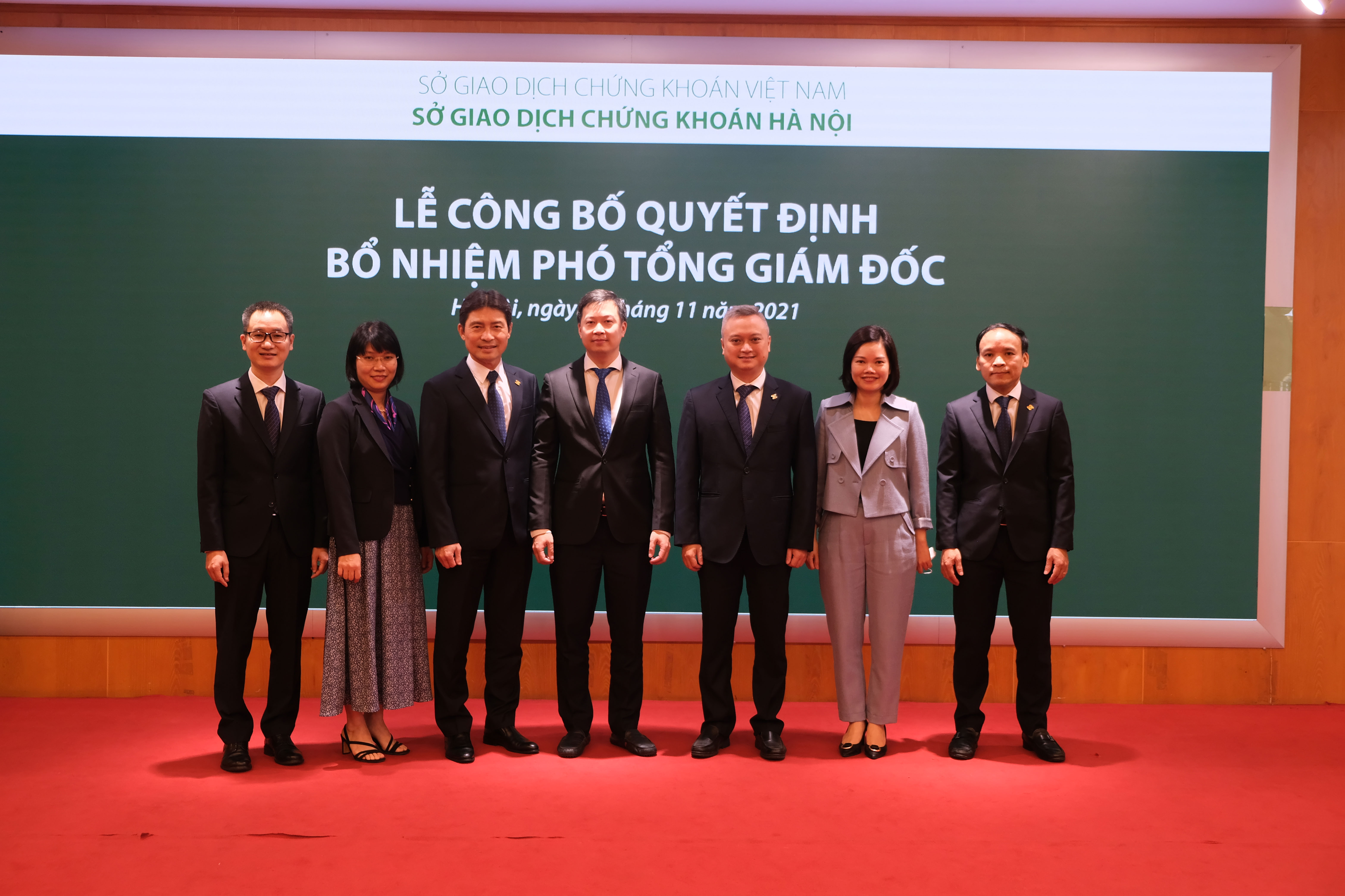 Lễ công bố bổ nhiệm 3 Phó Tổng giám đốc của HNX.