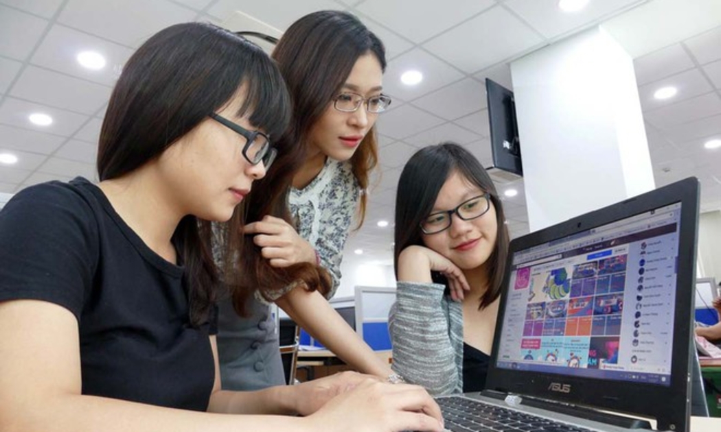 Tổng lượt truy cập trung bình top 10 trang thương mại điện tử Việt Nam đã gấp 2 lần Thái Lan và gần 3 lần Malaysia trong quý 3/2021.