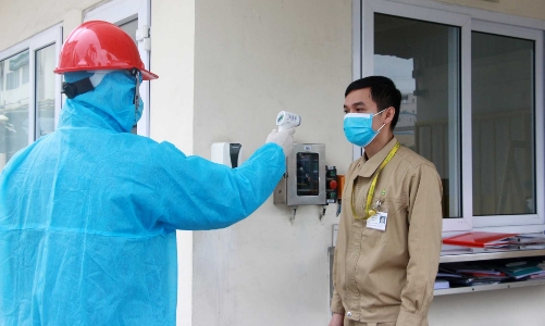 Nỗi lo Covid-19 xâm nhập doanh nghiệp sản xuất