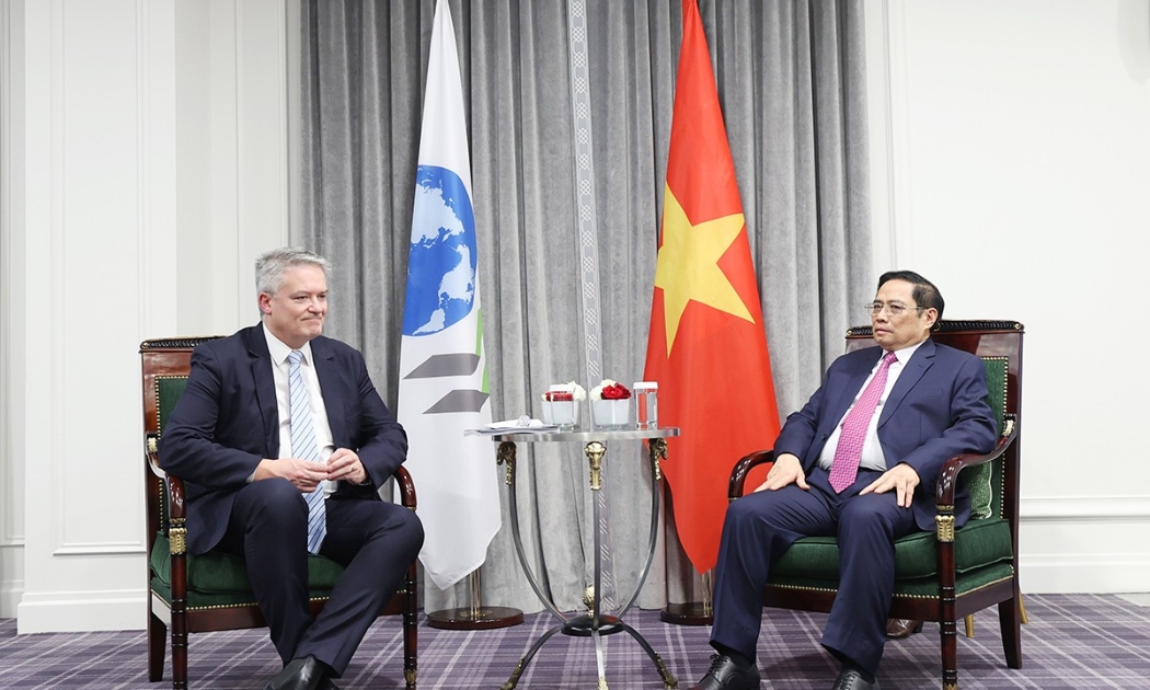 Thủ tướng Phạm Minh Chính và Tổng Thư ký OECD Mathias Cormann - Ảnh: VGP