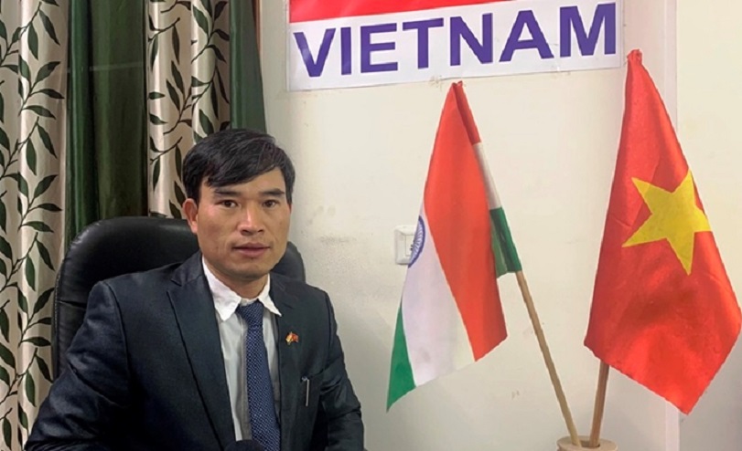 &Ocirc;ng B&ugrave;i Trung Thướng - Tham t&aacute;n thương mại Việt Nam tại Ấn Độ.