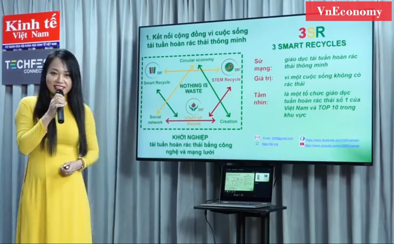 TS. Bùi Thị Thanh Hương, Giám đốc Trung tâm nghiên cứu ứng dụng khoa học giáo dục trong phần pitching, giới thiệu dự án 3SR.