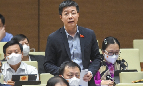 Kinh tế tăng trưởng chưa bền vững, năng suất lao động vẫn thấp hơn hẳn Thái Lan, Malaysia