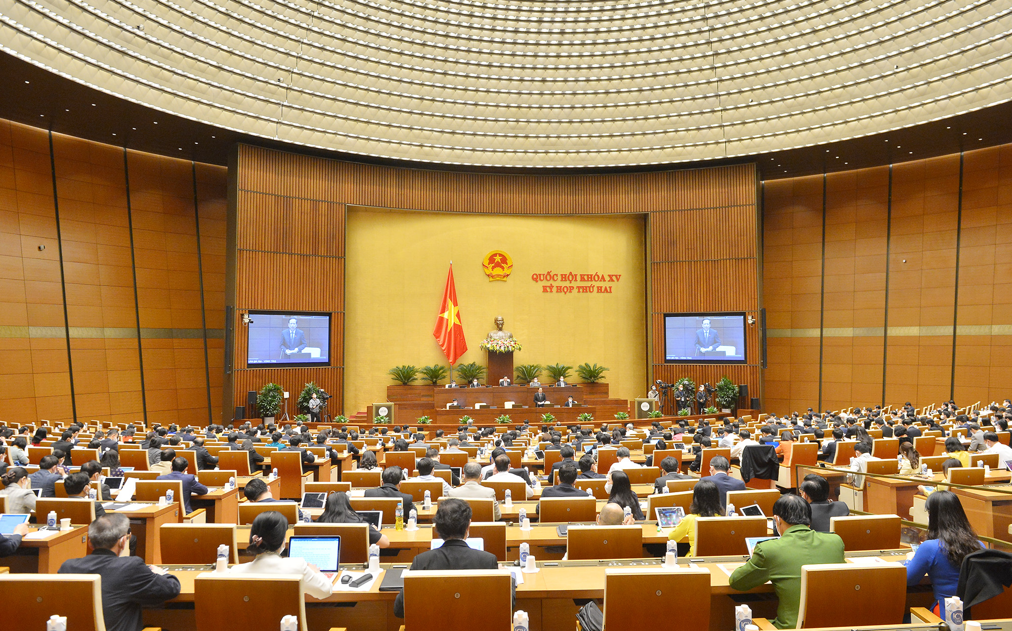 To&agrave;n cảnh phi&ecirc;n chất vấn đầu giờ s&aacute;ng 11/11. Ảnh - Quochoi.vn.&nbsp;