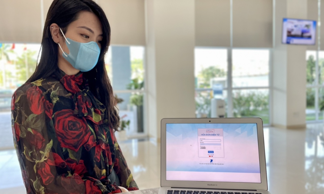 VNPT tặng 1 tháng sử dụng Internet, giảm cước MyTV, tặng 3 tháng dịch vụ VNPT Invoice cho nhóm khách hàng hiện hữu.