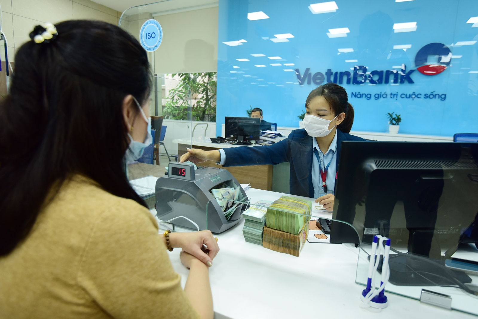 VietinBank chủ động tăng cường trích lập dự phòng rủi ro để tăng tỷ lệ bao phủ nợ xấu.