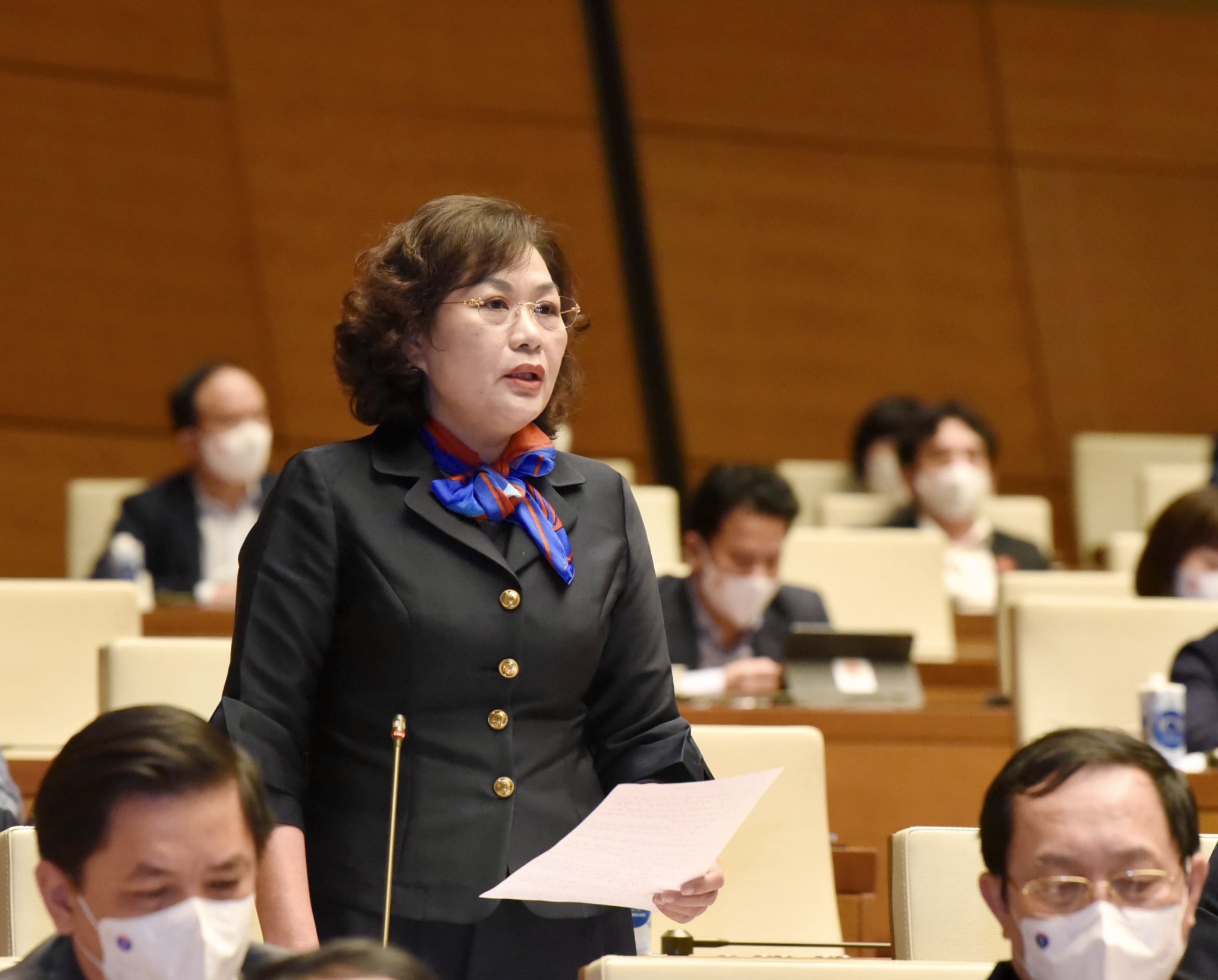 Cân nhắc huy động 180.000 tỷ đồng trái phiếu Chính phủ, thận trọng rủi lo lạm phát năm 2022