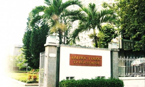 ĐH Y dược TP.HCM: Sinh viên đi học và thi tập trung tại trường từ ngày 29/11