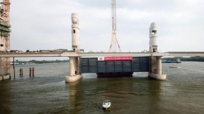Mekong Delta saltwater prevention sluice set to open