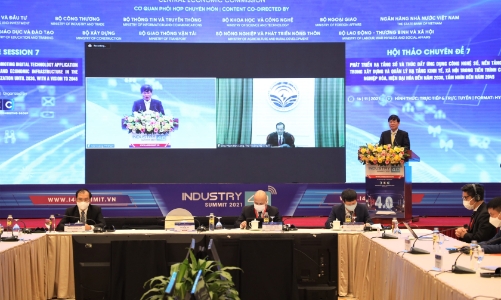 Việt Nam nên tận dụng cơ hội để đẩy nhanh quá trình chuyển đổi số 