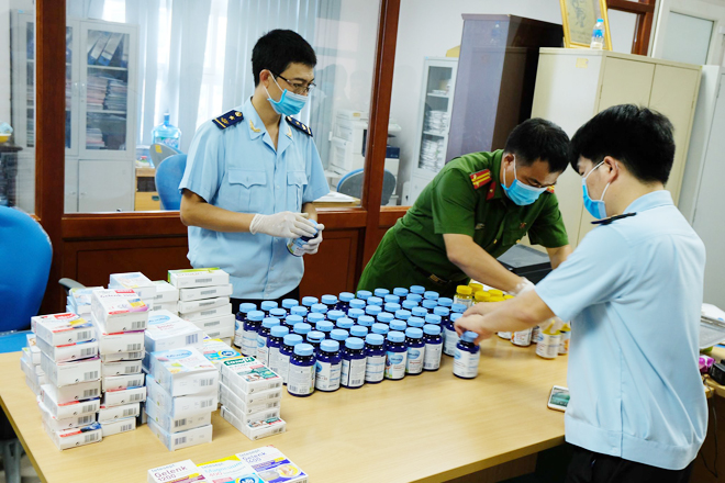 Toàn ngành Hải quan đang triển khai Kế hoạch cao điểm đấu tranh chống buôn lậu, gian lận thương mại, hàng giả dịp Tết.