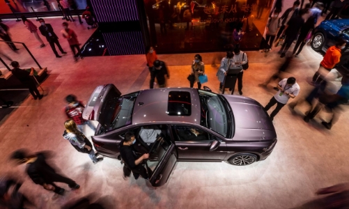 Thị trường ô tô trên đà hồi phục, doanh số bán hàng tăng 120%