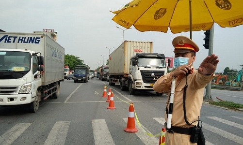 Đảm bảo giao thông thông suốt, an toàn phục vụ sản xuất sau nới lỏng giãn cách