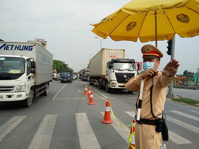 Bộ Giao thông vận tải đề nghị các địa phương tạo điều kiện tối đa để hoạt động vận tải thông suốt, duy trì hiệu quả chuỗi cung ứng.