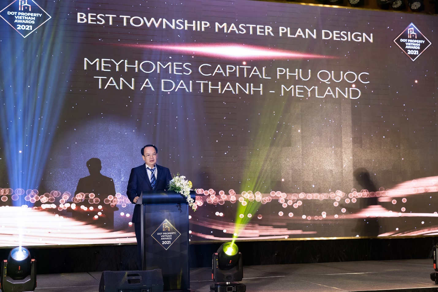 Ông Nguyễn Minh Ngọc - Phó Chủ tịch Hội đồng Quản trị Tập đoàn Tân Á Đại Thành phát biểu tại Lễ trao giải Dot Property Vietnam Awards 2021.