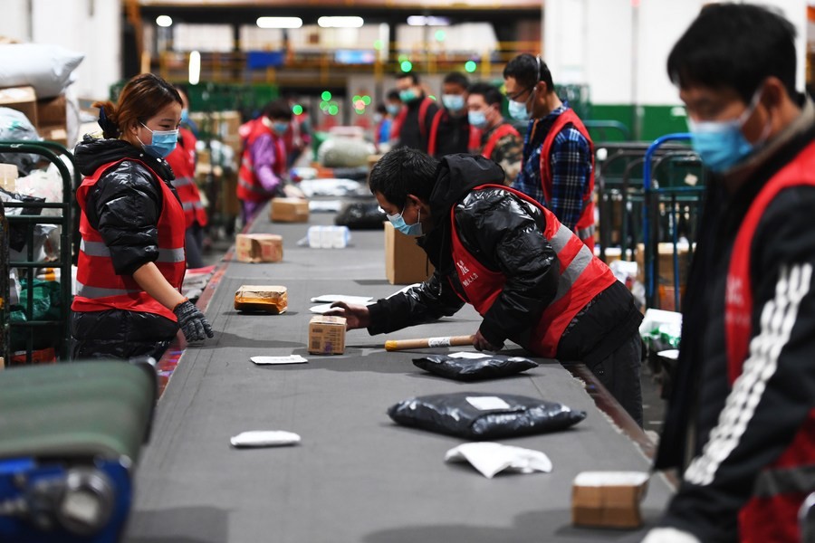 Gia tăng xu hướng mua sắm online kể từ đại dịch.