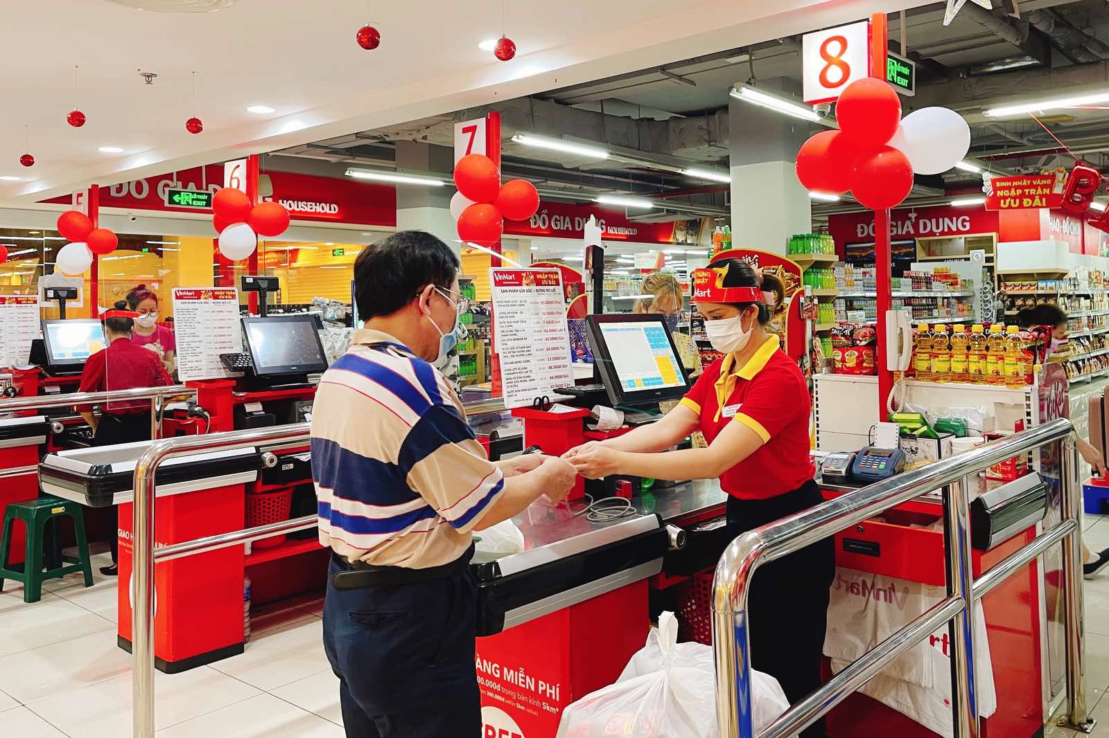 Các doanh nghiệp sẽ triển khai mức giá ưu đãi cho hầu hết các ngành hàng, tuy vậy vẫn có sự ưu tiên nhất định đối với một số nhóm hàng hóa tiêu dùng thiết yếu.
