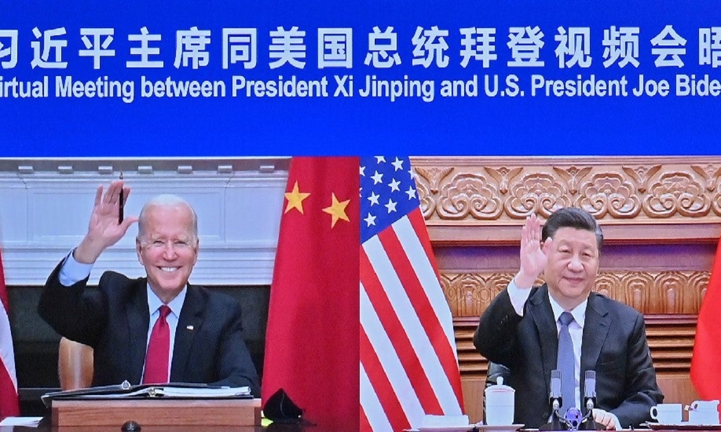 Cuộc gặp thượng đỉnh dài hơn 3 giờ đồng hồ của Tổng thống Mỹ Joe Biden và Chủ tịch Trung Quốc Tập Cận Bình vào tối ngày 15/11 (theo giờ Mỹ) - Ảnh: AP