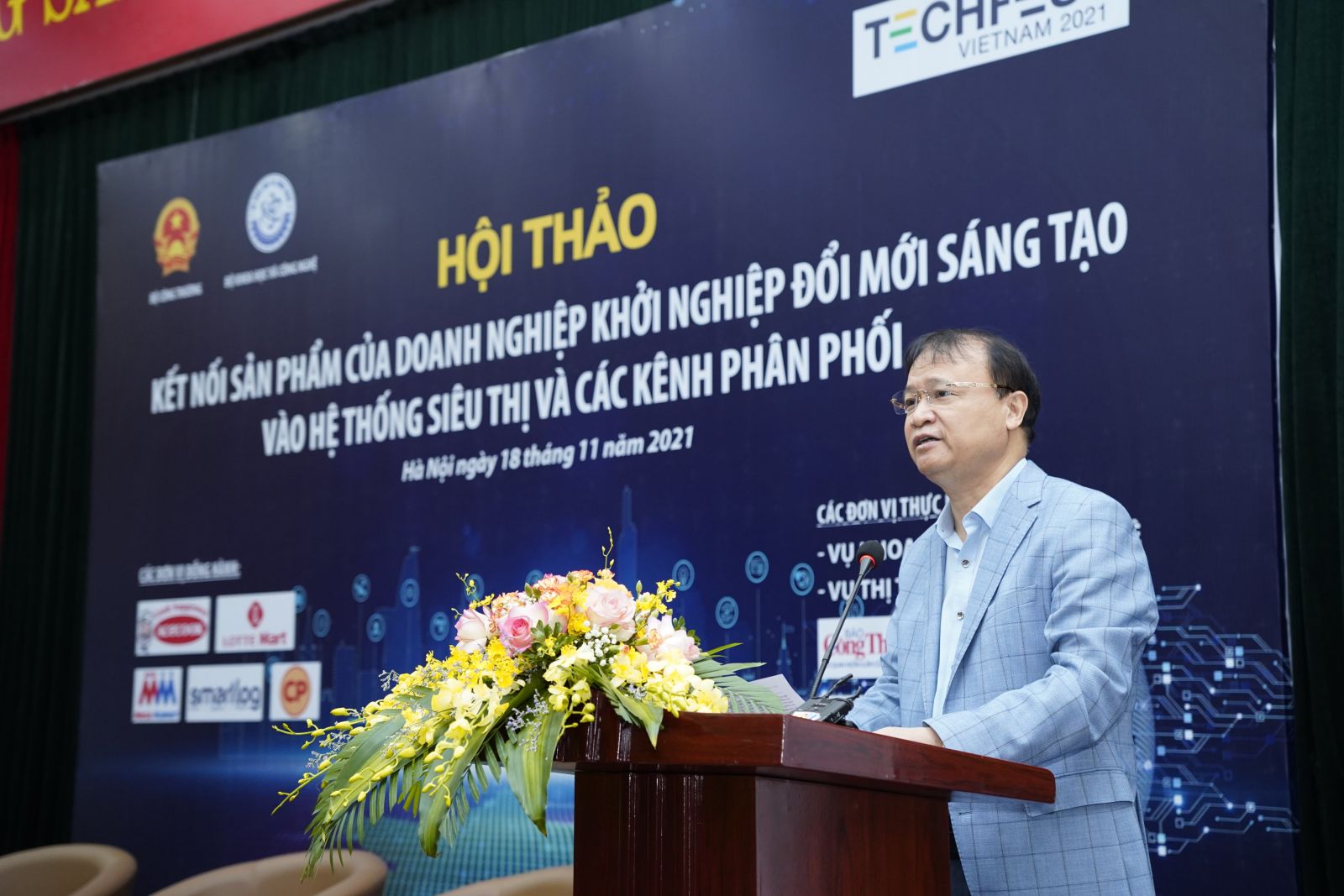 Thứ trưởng Bộ C&ocirc;ng Thương Đỗ Thắng Hải