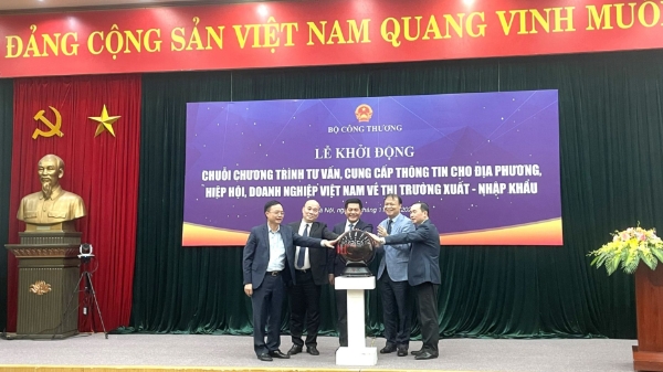 Hàng ngàn doanh nghiệp được tiếp sức để vượt ải Covid -19