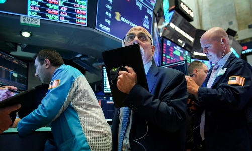 Giới đầu tư toàn cầu đang “tham lam hơn sợ hãi”, rủi ro điều chỉnh vì lạm phát rất lớn