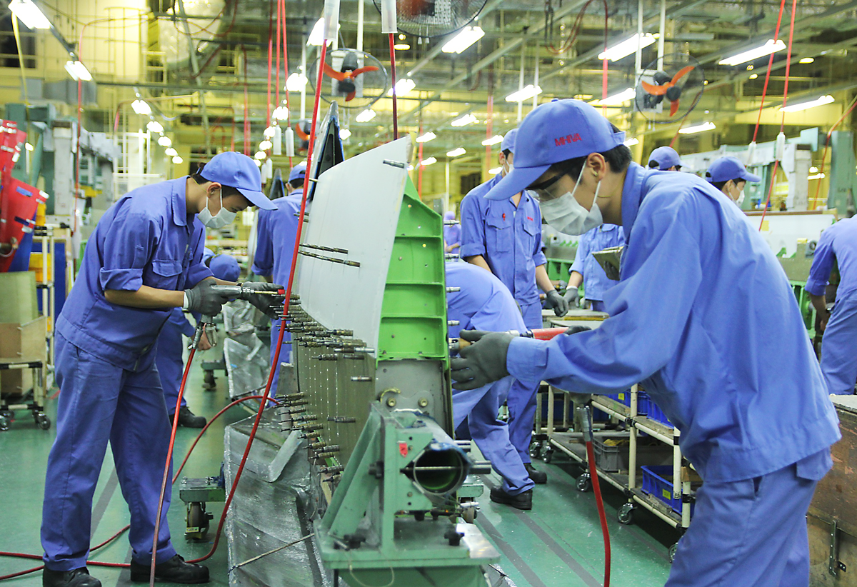 Vốn FDI vẫn tiếp tục chảy vào Việt Nam bất chấp “vòng xoáy” của dịch Covid-19.