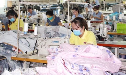 Tiếp tục hỗ trợ doanh nghiệp phía Nam kiểm soát dịch bệnh, phục hồi sản xuất