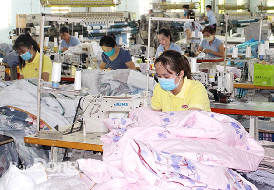 Doanh nghiệp nỗ lực hoàn thành kế hoạch năm.