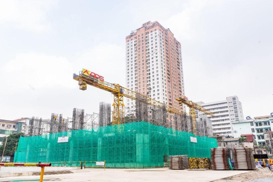 Khu vực công trường dự án đã bắt đầu triển khai các hạng mục thi công kết cấu..