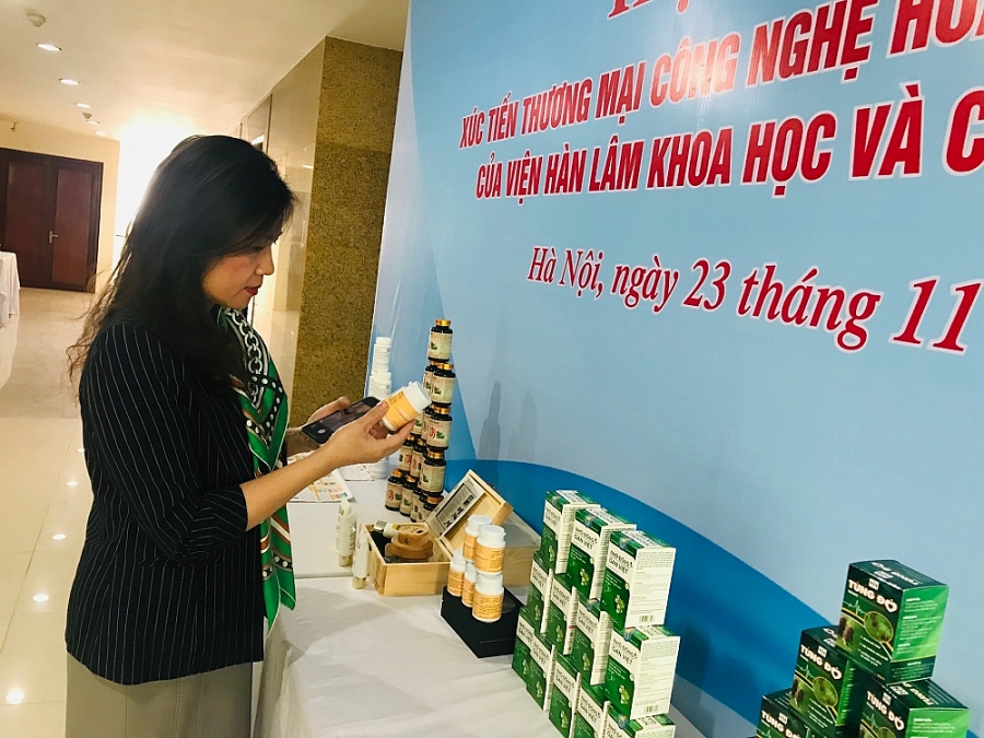 Hội thảo lần này được tổ chức với quan điểm tiếp cận mới, giới thiệu sản phẩm gắn với mục tiêu thương mại phù hợp với sự quan tâm của doanh nghiệp.