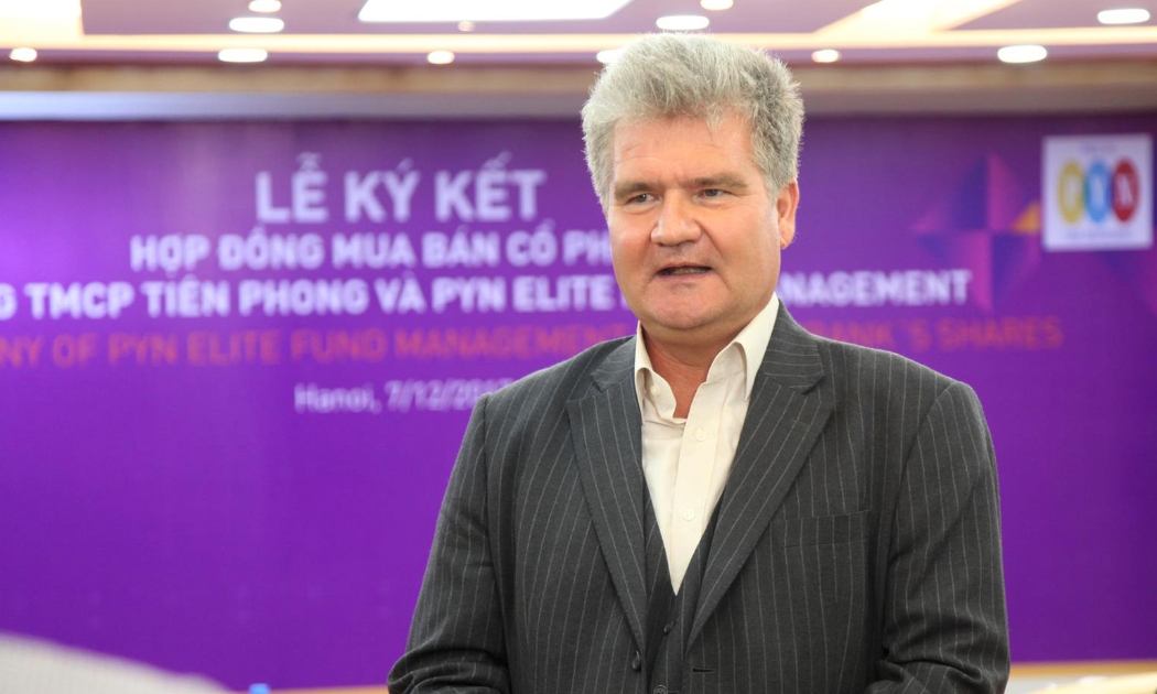Ông Petri Deryng.