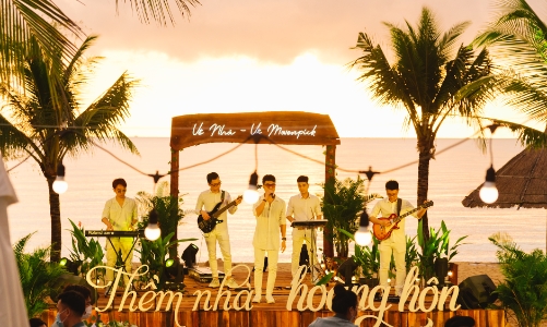 Chủ nhân biệt thự Mövenpick Villas & Residences Phú Quốc “mãn nhãn” với tiệc hoàng hôn 