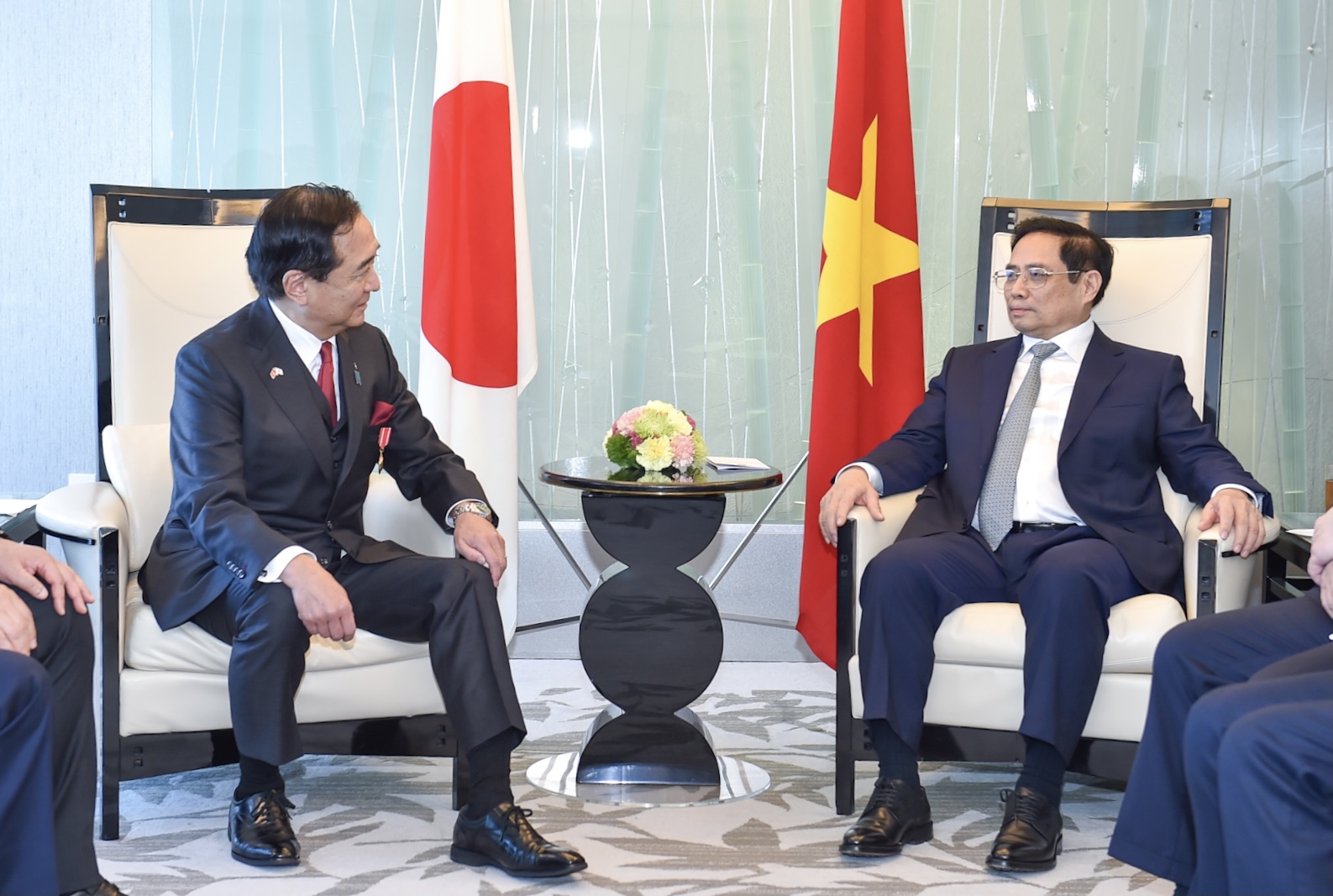 Thủ tướng Phạm Minh Chính đã tiếp Thống đốc tỉnh Kanagawa Kuroiwa Yuji. Ảnh:TTXVN
