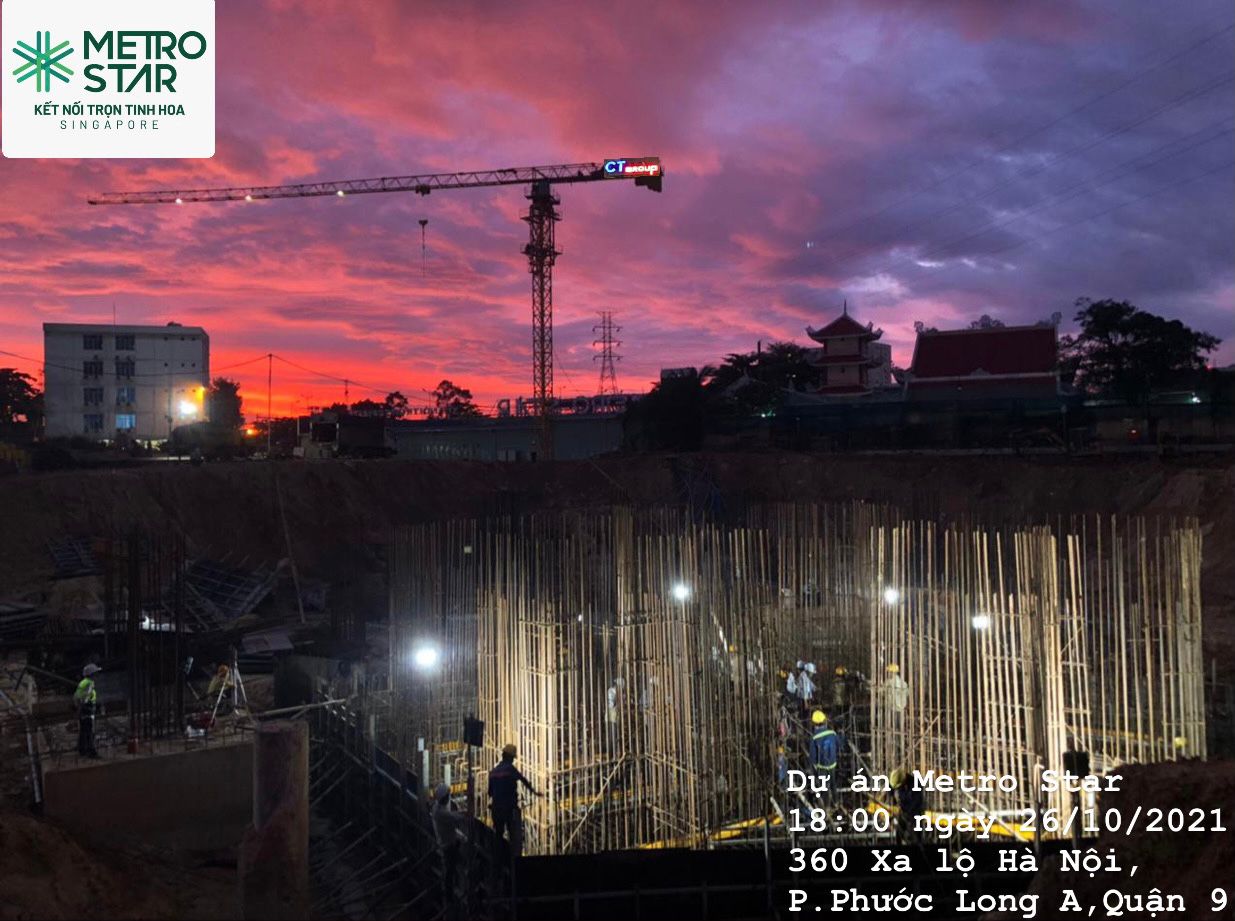 C&ocirc;ng trường Metro Star tăng tốc thi c&ocirc;ng ng&agrave;y đ&ecirc;m ngay sau gi&atilde;n c&aacute;ch k&eacute;o d&agrave;i.