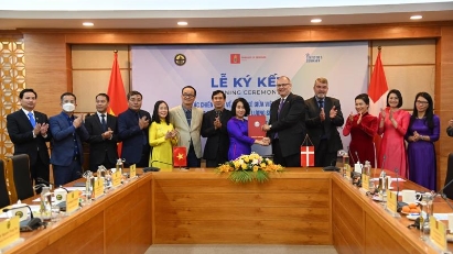 Denmark to help Vietnam compile international-standard statistics
