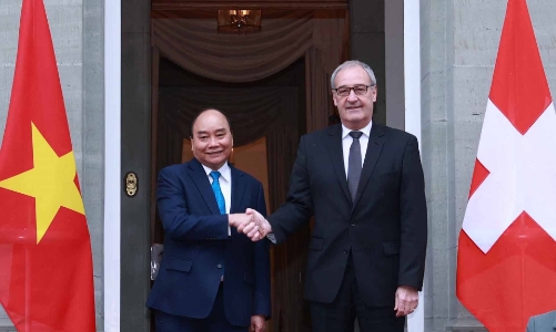 Chủ tịch nước hội đàm với Tổng thống và hội kiến Chủ tịch Hội đồng Quốc gia Thụy Sĩ