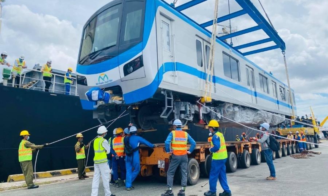 Dự án metro số 1 Bến Thành - Suối Tiên sẽ nhập về thêm 4 đoàn tàu vào cuối tháng 11 và đầu tháng 12/2021.