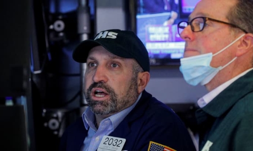 Chứng khoán Mỹ, giá dầu đồng loạt lao dốc vì nỗi lo tiền tệ thắt chặt và Omicron