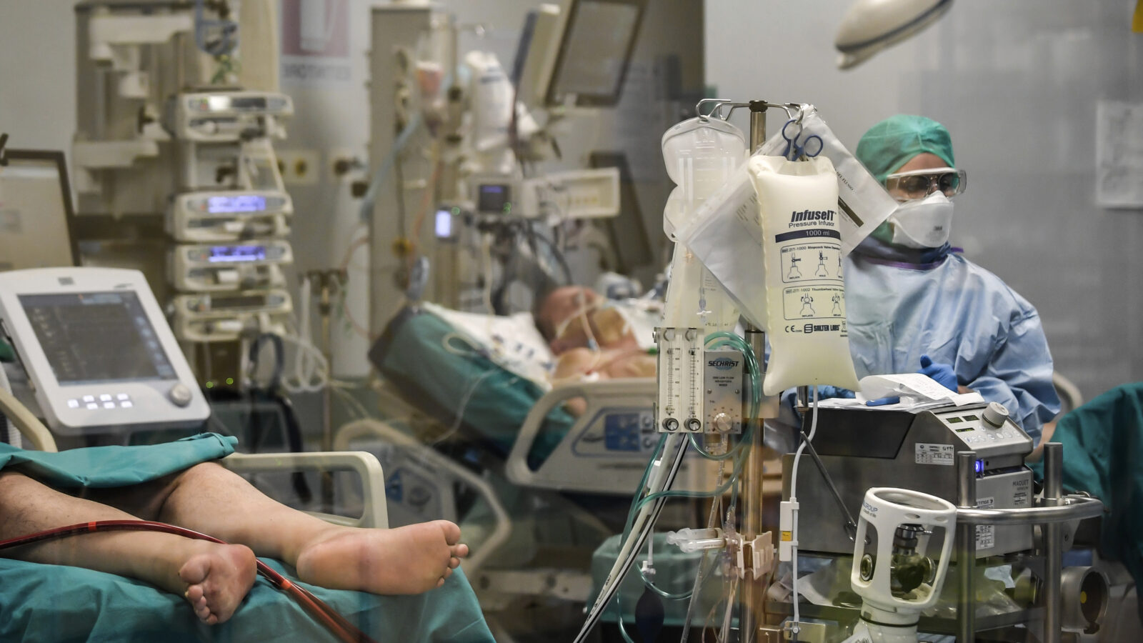  Châu Âu đang chứng kiến số ca nhiễm mới Covid-19 tăng mạnh ngay khi mùa đông vừa bắt đầu.