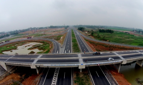 Tăng tốc giải ngân vốn đầu tư công, Bộ Giao thông vận tải cách “vạch đích” gần 10.000 tỷ đồng