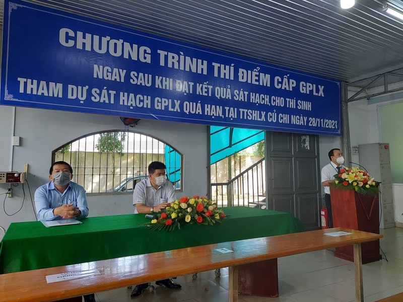 TP.HCM tổ chức cấp bằng lái xe cho người dân ngay sau khi thi sát hạc có kết quả trong ngày.