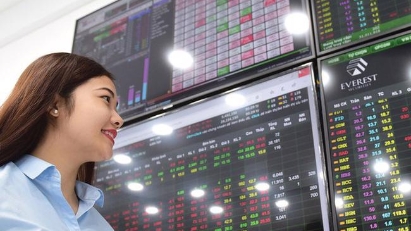 Stock market celebrates 25th anniversary