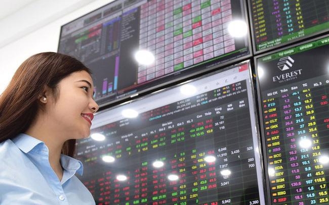 Stock market celebrates 25th anniversary