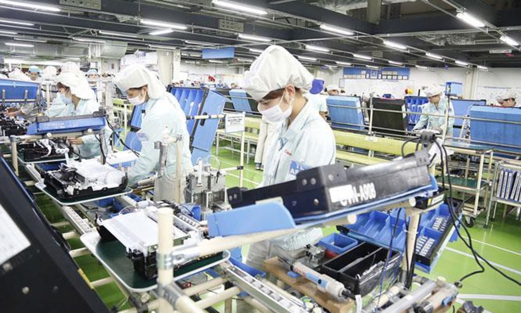Vượt qua nhiều khó khăn gây ra bởi đại dịch Covid-19, thu ngân sách nhà nước 11 tháng vượt dự toán,