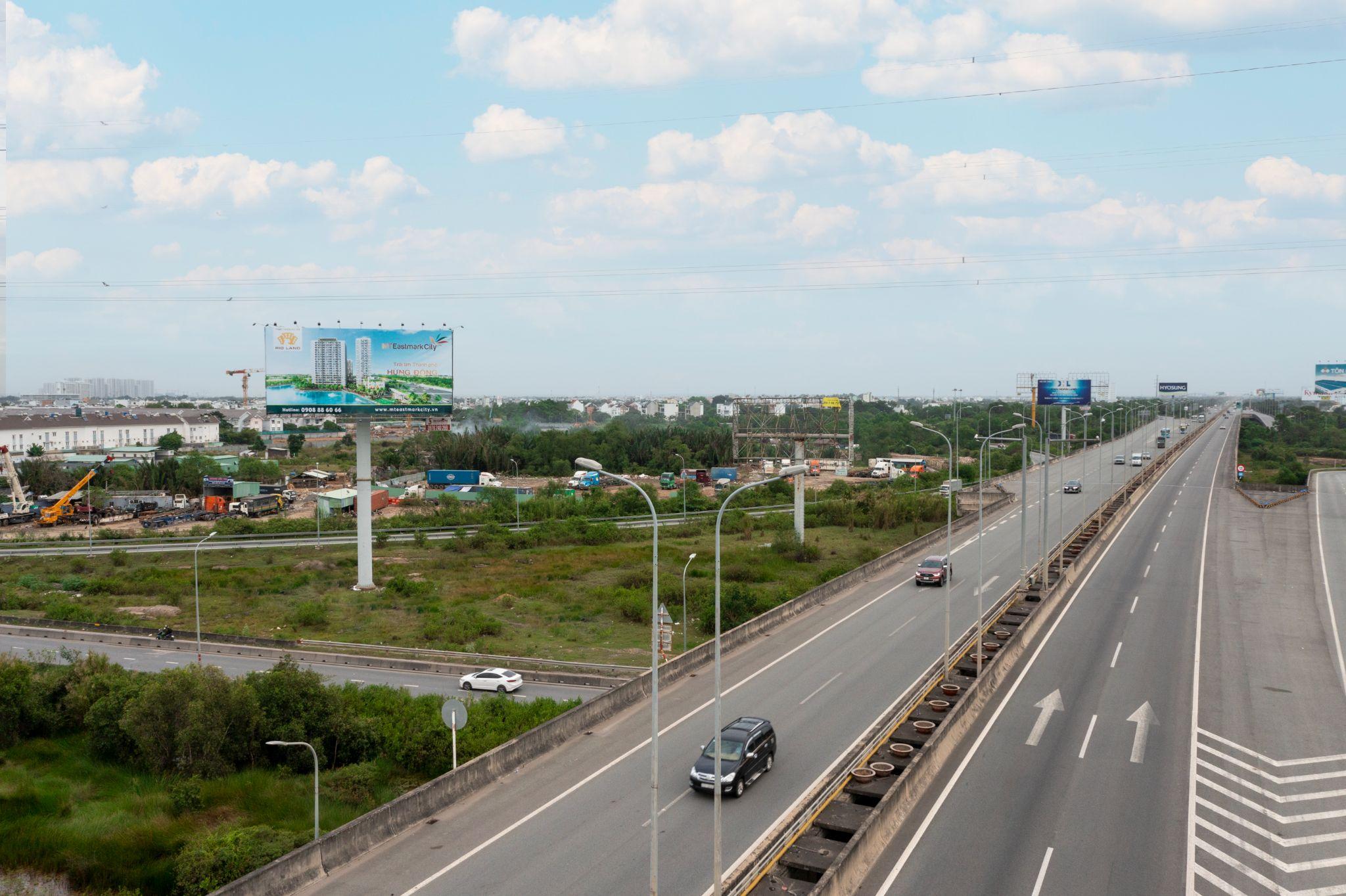 Thị trường hiện nay đ&ograve;i hỏi c&aacute;c chủ đầu tư phải c&oacute; đủ tiềm lực, quỹ đất v&agrave; kinh nghiệm để ph&aacute;t triển c&aacute;c dự &aacute;n ở ph&acirc;n kh&uacute;c cao cấp.