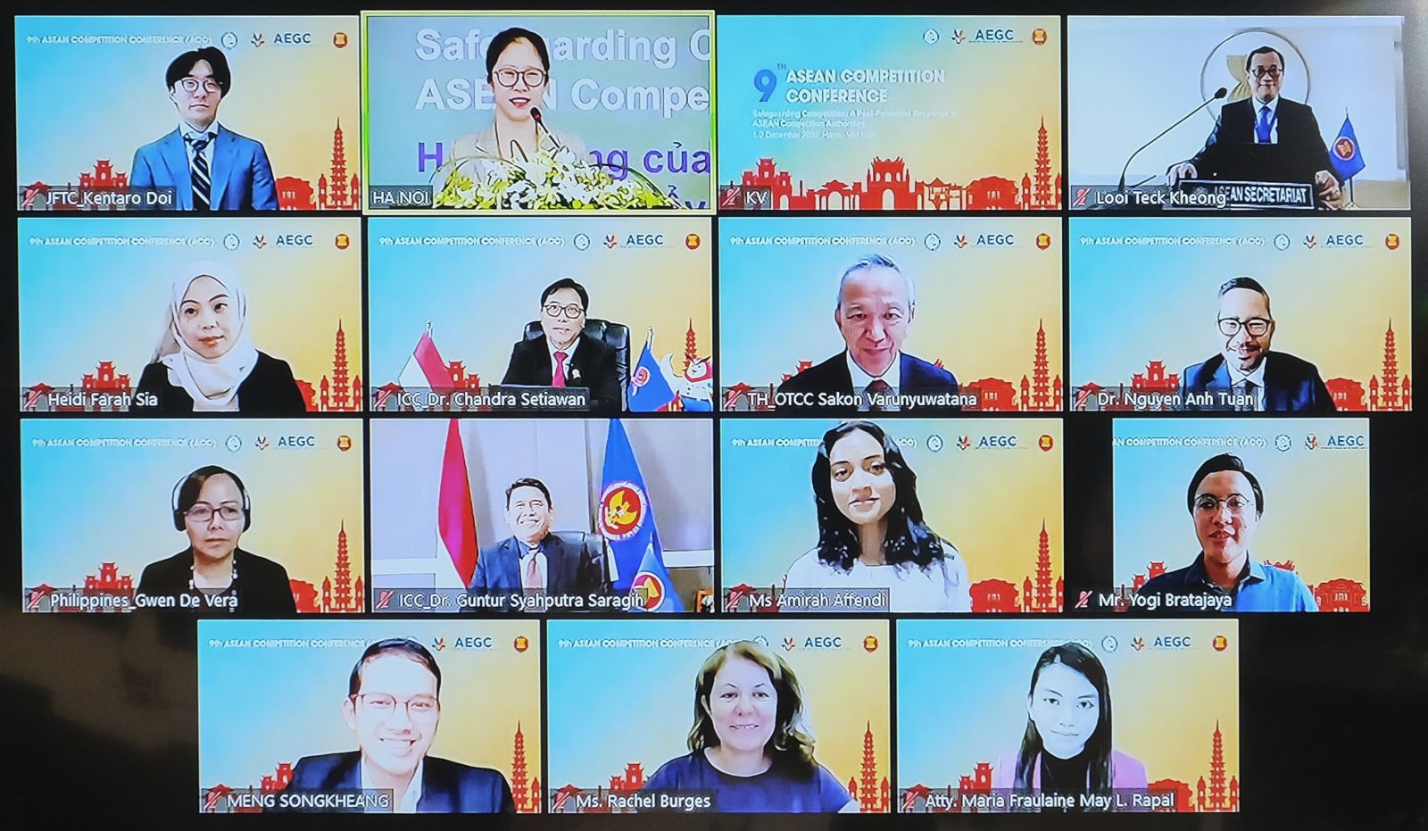 C&aacute;c đại biểu tham gia trực tuyến .