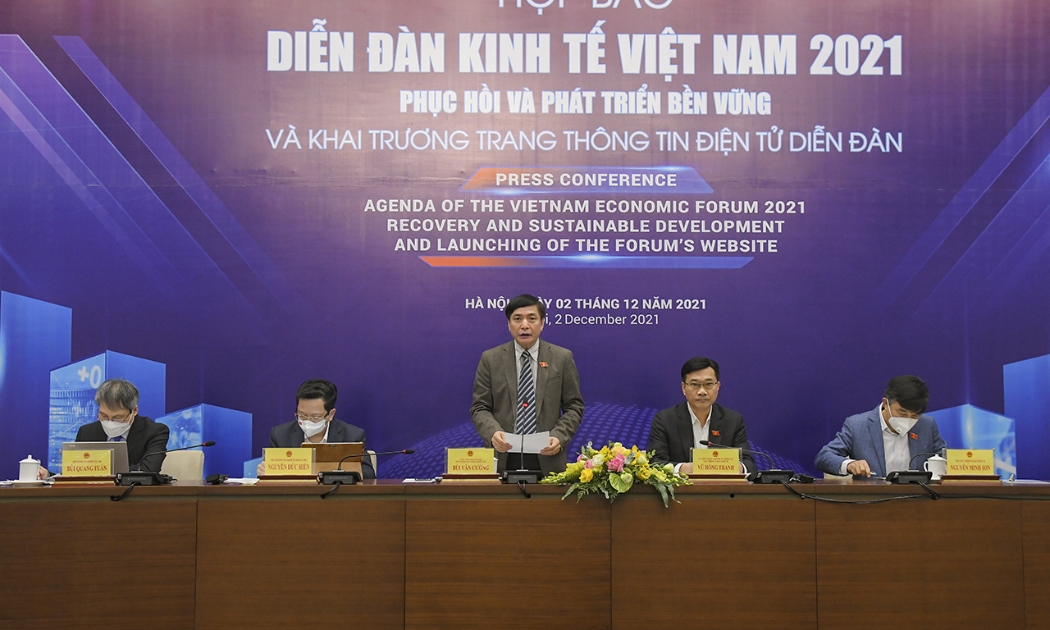 Toàn cảnh họp báo chiều 2/12 - Ảnh: Quochoi.vn